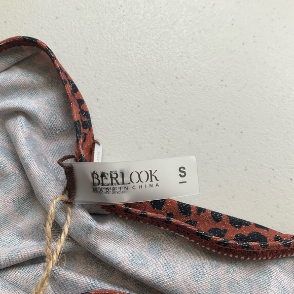 Berlook Small Leopard Print Cover Up Skirt Dark Coffee New - Picture 6 of 8